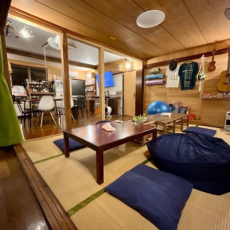 奄美ゲストハウス Hub A Nice Inn Setouchi  Экстерьер фото