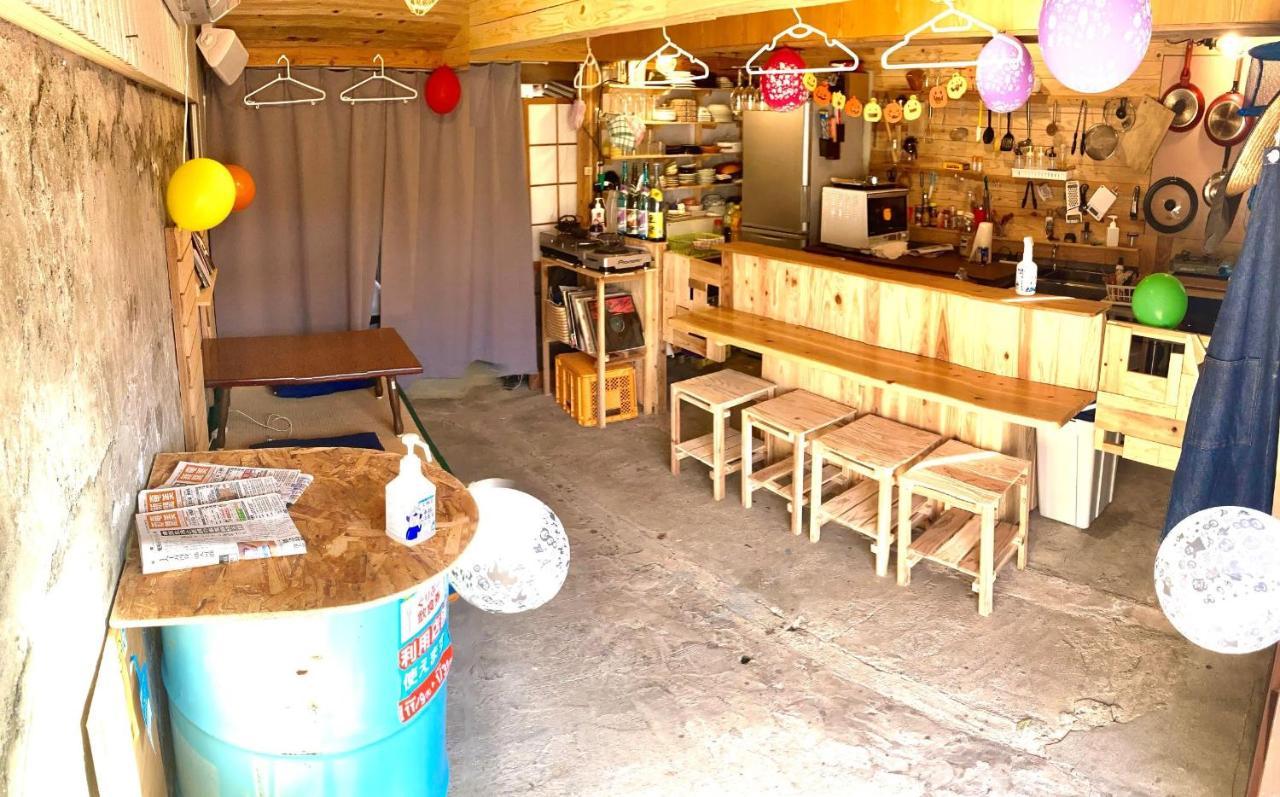 奄美ゲストハウス Hub A Nice Inn Setouchi  Экстерьер фото